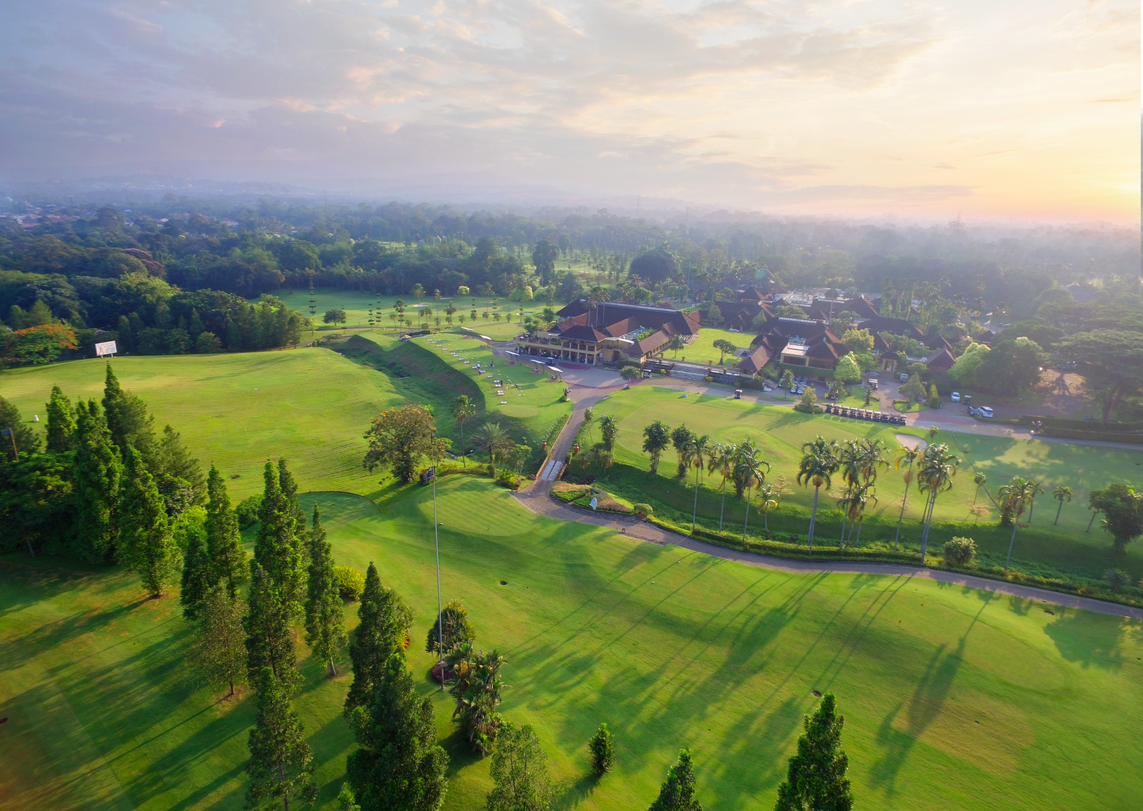 Master the Greens: Exclusive 5D4N Bogor Golf Experience