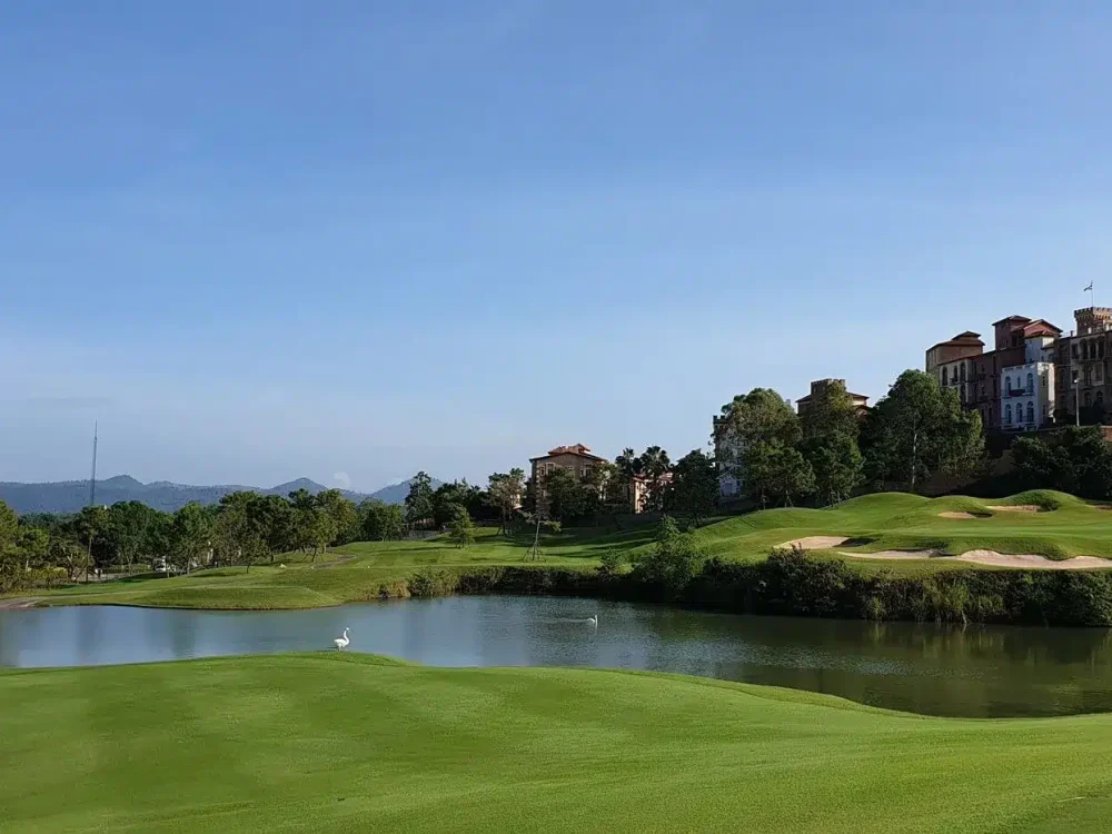 toscana-valley-golf-course-thailand